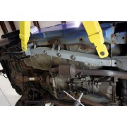 Traverse de châssis centrale avec support de tirant Jeep TJ 1997-2002