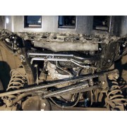 La protection du carter est une partie nécessaire de chaque voiture.  Il s'agit d'une conception conçue pour éviter les dommages