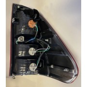 Feu arrière droit Toyota Hilux Revo 06/2015-