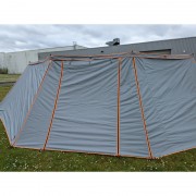 Murs latéraux avec moustiquaires pour auvent Rockalu 450° droit