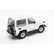 Toyota Bandeirante (Land Cruiser FJ40), vert avec toit blanc 1968 T...