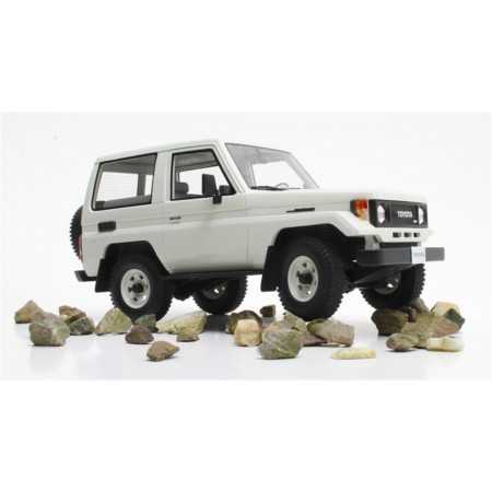 Toyota Bandeirante (Land Cruiser FJ40), vert avec toit blanc 1968 T...