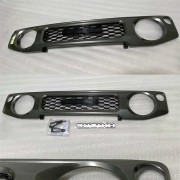 Calandre de phare noire Suzuki Jimny 2019+ Avec logo