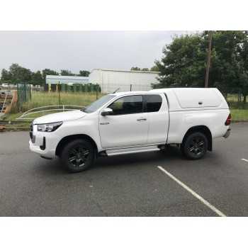 Hard top STARFLEX sans vitre Toyota Revo 2016- 2 portes a/portes latérales
