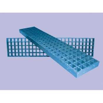 PLAQUE DESENSABLAGE POLYESTER 1220 X 270 X 38 mm