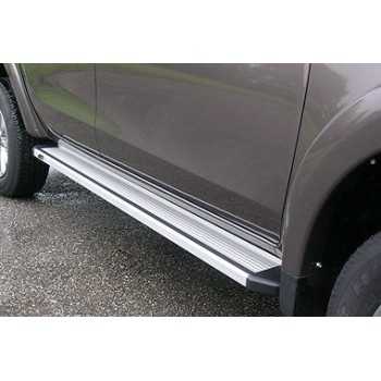 Marche pieds aluminium Mitsubishi L200 2015+ 4 portes