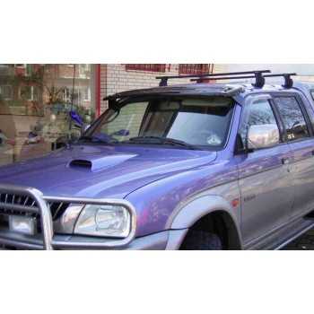 Visière de pare brise Mitsubishi L200 K74